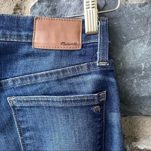 Madewell 9" High-Rise Skinny Jeans in Allegra Wash Rip and Repair size 27 - Picture 6 of 7